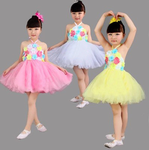 六一新款儿童花瓣公主裙女童吊带蓬蓬裙幼儿园小女孩舞蹈演出服装