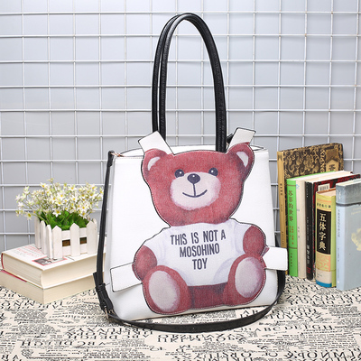 新款韩版磨砂纹女包小熊单肩大包斜跨包大容量学生书包妈咪包包