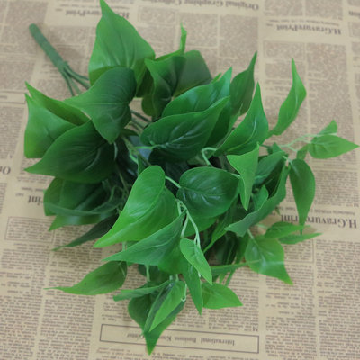 仿真绿萝盆栽植物装饰室内外塑料盆栽摆件仿真尤加利假花绿萝批发